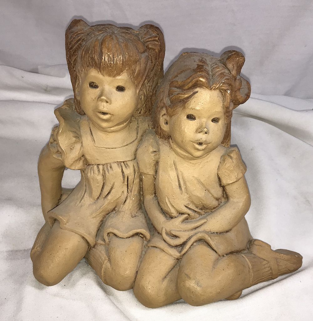 Lot 520: GIRLS Ceramic Statue
