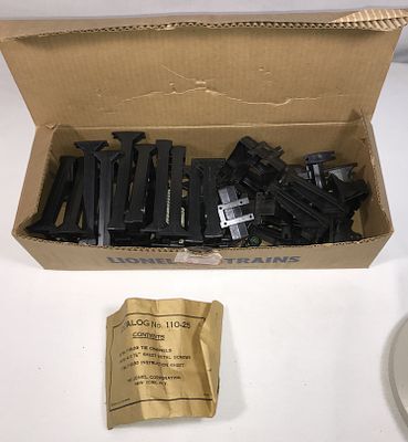 Lionel No. 110 Trestle Set. In org box