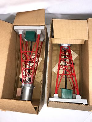 Lionel No. 193 Water Towers (2). Both in org boxes