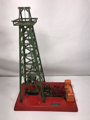 Lionel No. 455 Oil Derrick & Pumper. No box, in used but good condition, includes only what is 