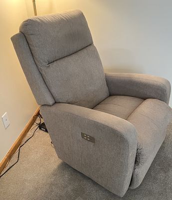 Upholstered Electric Reliner. In used but very good condition. From a clean home, barely used. 