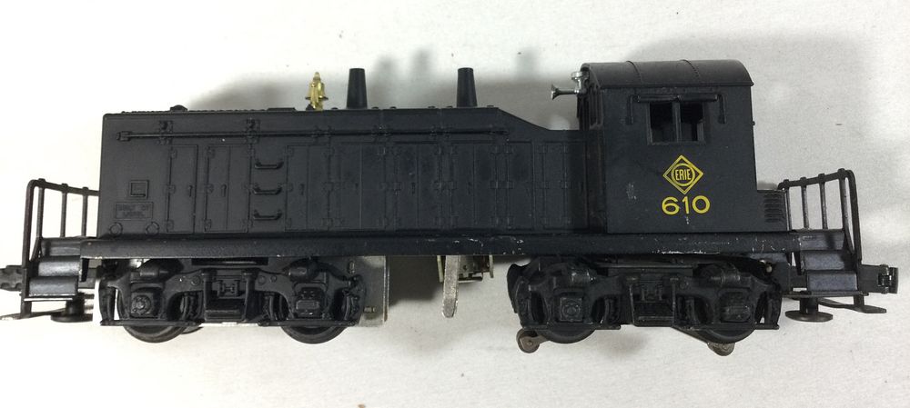 Lot 273: Lionel Erie 610 Diesel Switcher
