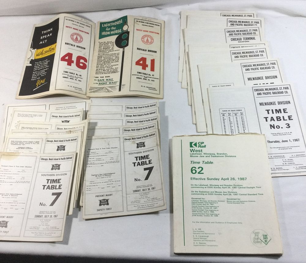 Lot 330: Baltimore & Ohio Railroad Timetable for Buffalo