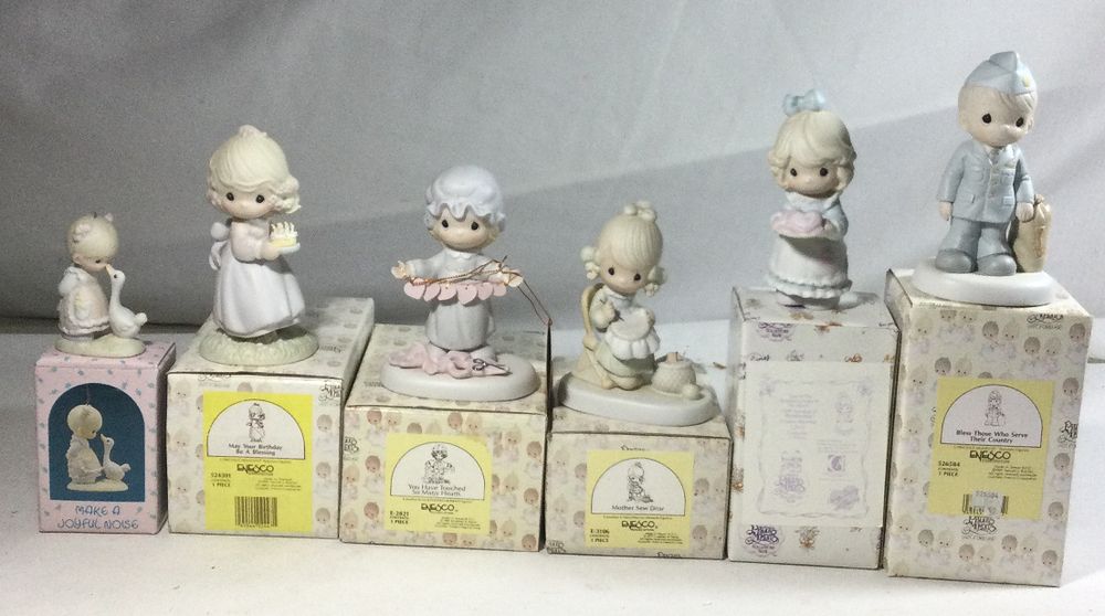 Lot 351: Pecious Mments Collection - 6 total