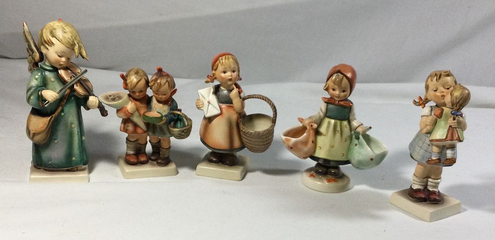 Lot 366: Hummel Collection (5) made in Germany