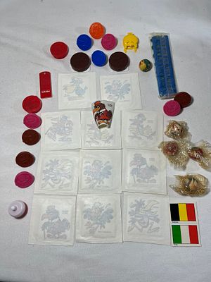 Vinatge Cereal Premiums Frankenberry, Cocoa Puffs. Sunny cuckoo for cocoa puffs, Frankenberry 