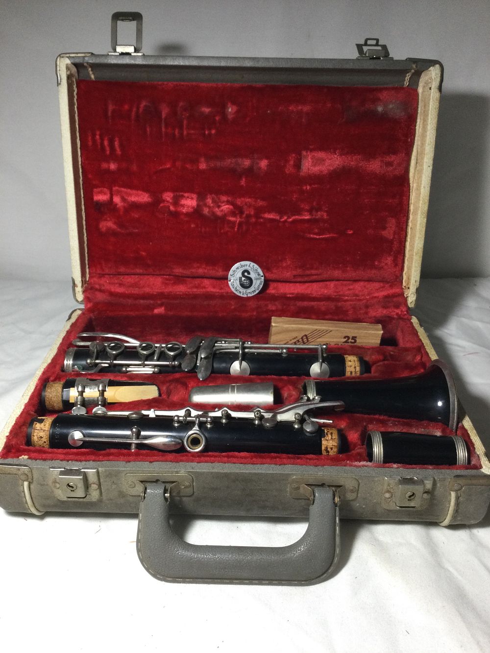 Lot 423: Schreiber and Sohne Soprano Clarinet with Case