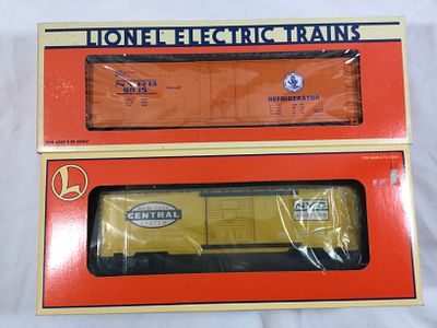 Lionel NYC 6464 & NYC Standard O Reefer. Both in original boxes, # 6-29283 & # 6-9815
