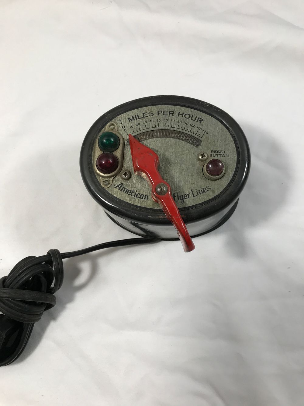 Lot 167: American Flyer Lines Model 8B Transformer