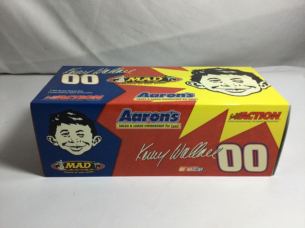 Lot 354: Kenny Wallace, 2004 Monte Carlo #00