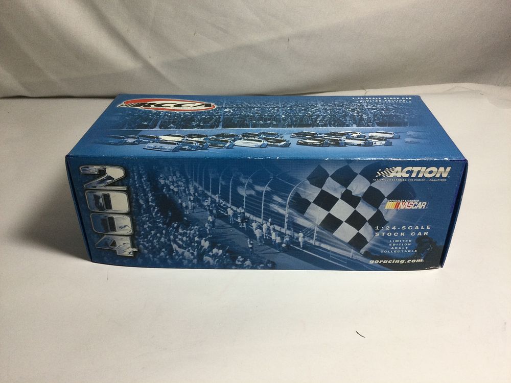 Lot 357: Kasey Kahne, 2004 Intrepid Club Car