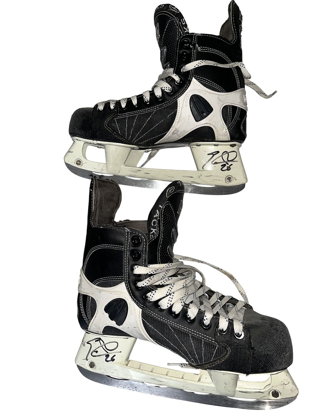 Lot 224: Eric Boulton Buffalo Sabres Signed  Skates w/ Trading Card