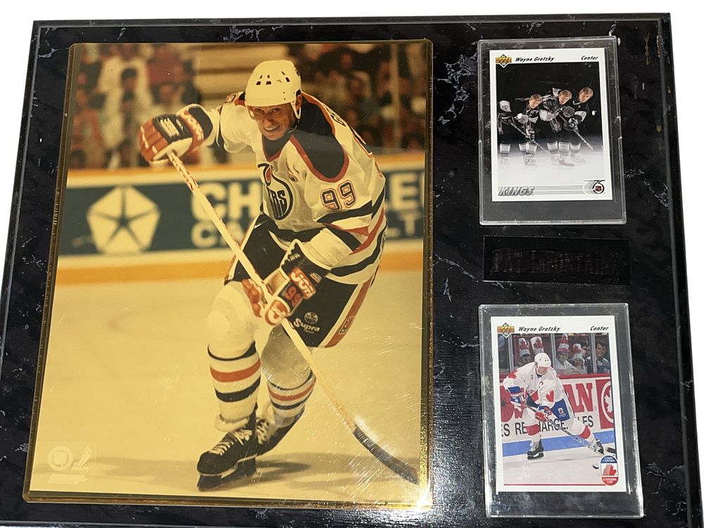Lot 239: Wayne Gretzky Sports Memorabilia Plaque with 1991-92 Upper Deck Trading Cards