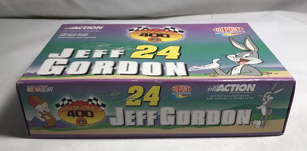 Lot 424: Jeff Gordon 2001 Dually with Trailer Looney Tunes