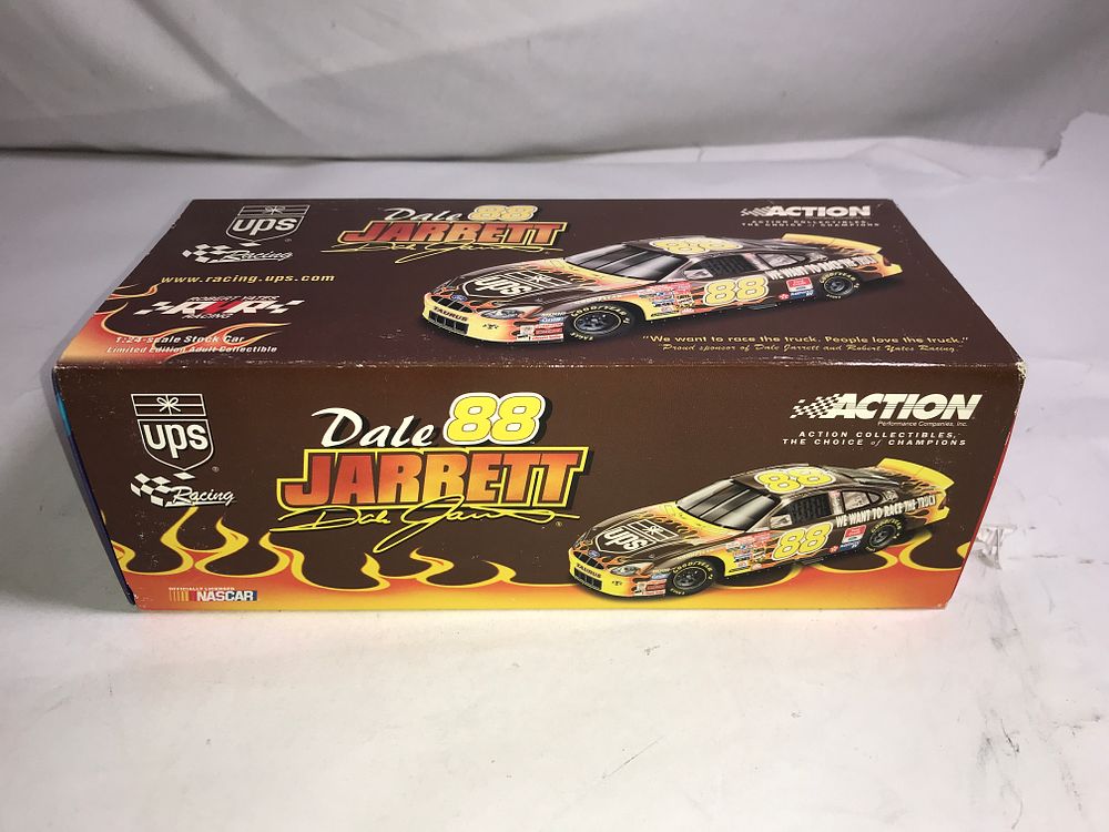 Lot 516: Dale Jarrett 2001 Taurus Race The Truck