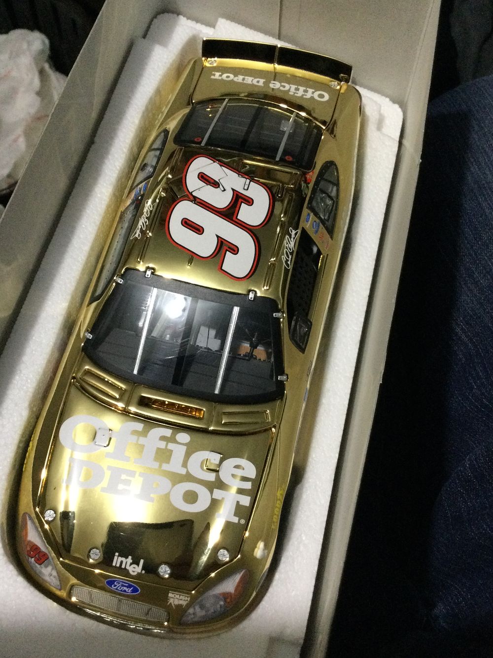 Lot 539: Gold Chrome Carl Edwards 2005 Ford Taurus
