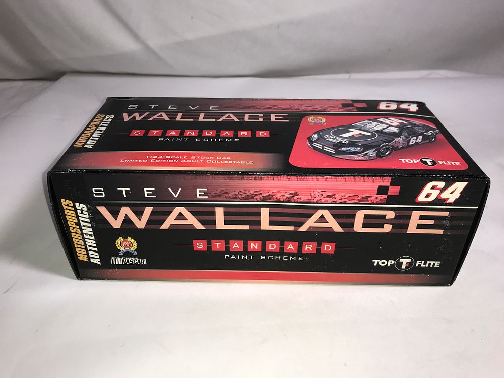 Lot 546: Steve Wallace 2006 Charger Die Cast LE