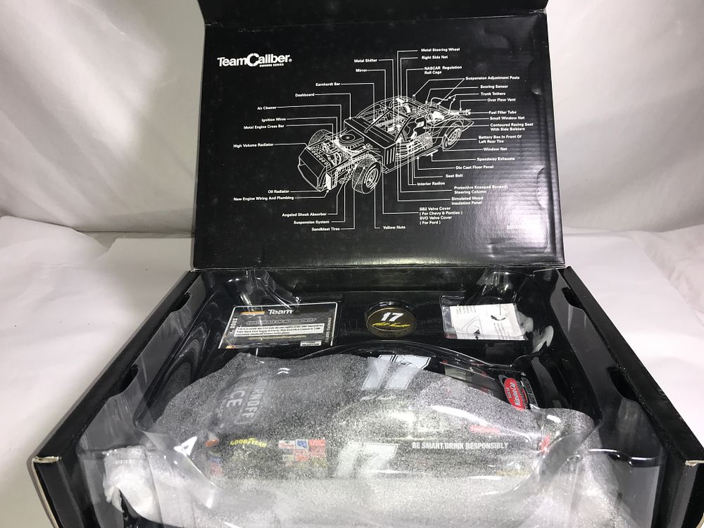 Lot 561: Matt Kenseth 2003 Ford Taurus