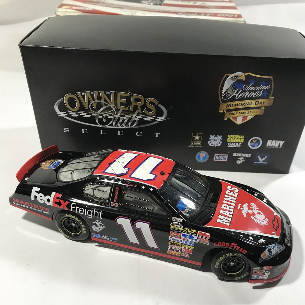 Lot 820a: Denny Hamlin 2007 #11 Marines / Fed Ex Die Cast LE