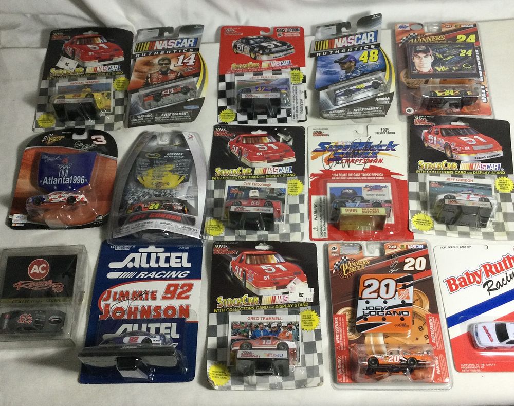 Lot 1270: Large Die-cast car Collection - Great Variety! 80+