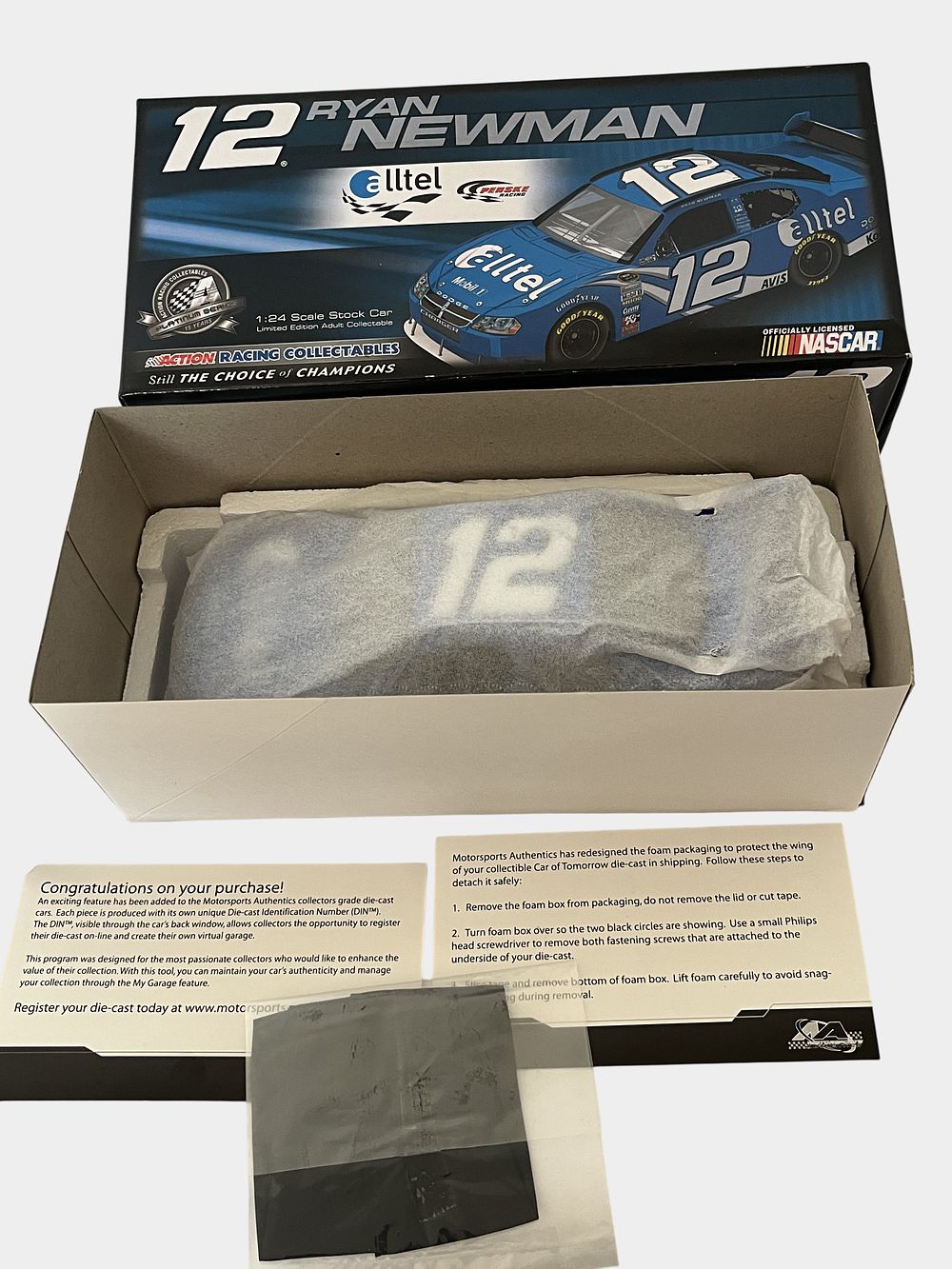 Lot 4: 2008 Ryan Newman Number 12 Alltel Dodge Charger 1:24 Scale Stock Car Action Racing Collectibles Platinum Series