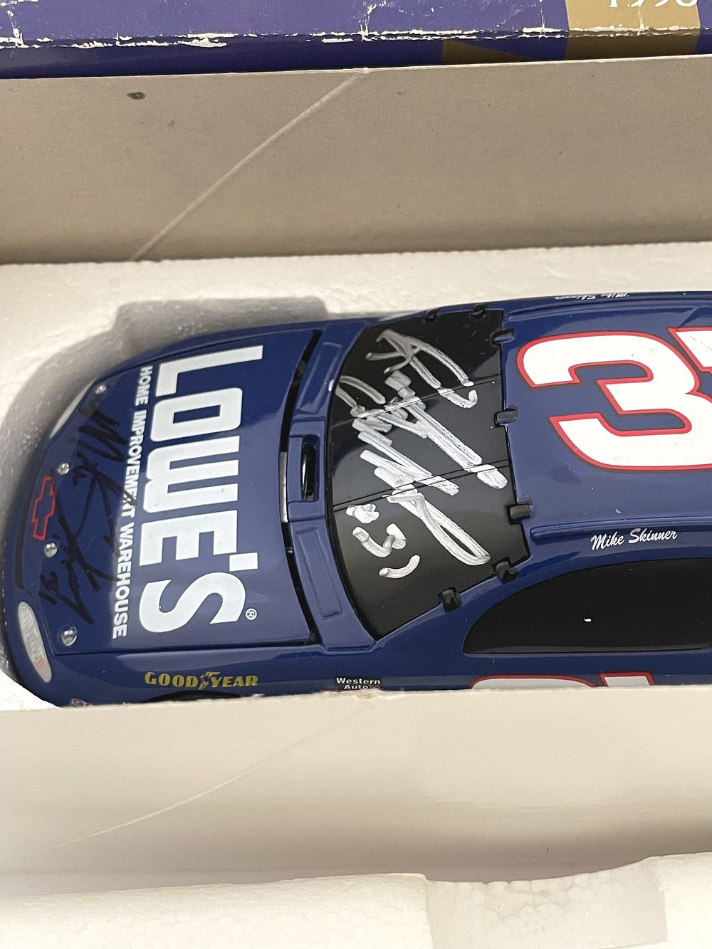 Lot 32: Signed Mike Skinner #31 Lowe's 1998 Monte Carlo