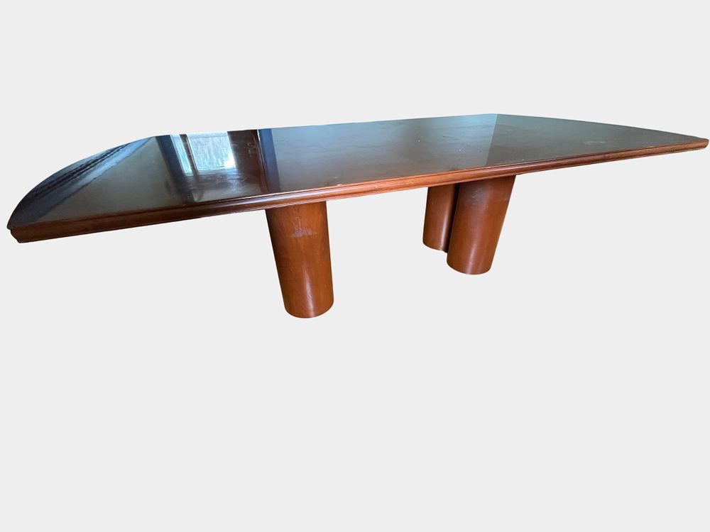 Lot 100: Post-Modern Wood Veneer Pillar Pedestal Dining Table in the Style of Mario Bellini