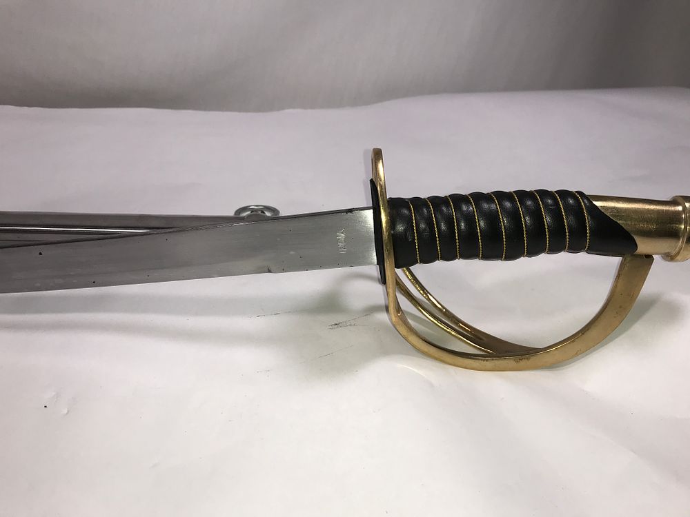 Lot 77: US Military Cavalry Sword (replica)