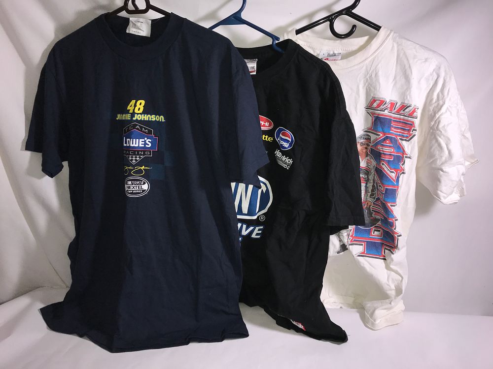 Lot 636: 3 pair NASCAR T-shirts size L