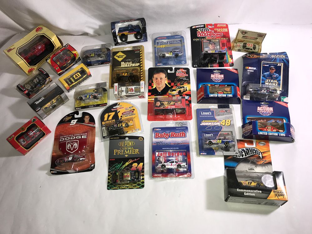 Lot 674: 1:64 scale stock car Collection