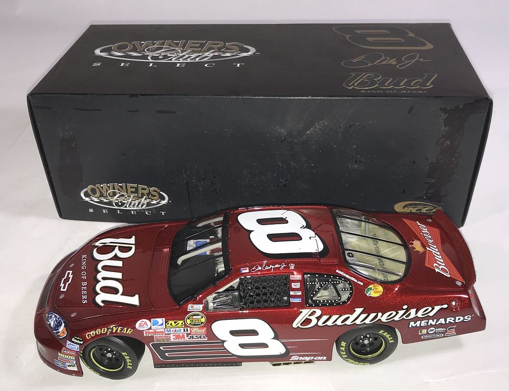 Lot 1037: Dale Earnhardt Jr. 2007 Monte Carlo SS