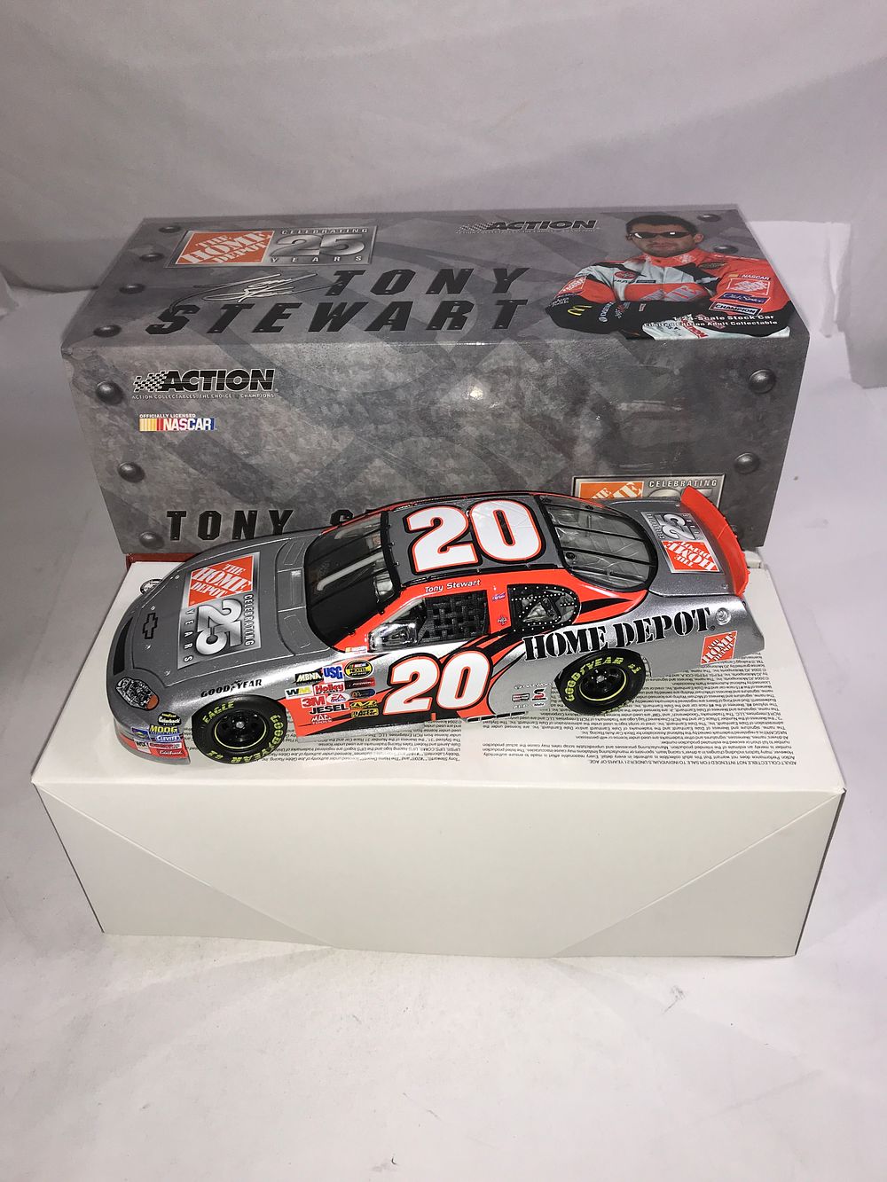 Lot 1050: Tony Stewart 2004 Monte Carlo Limited Edition
