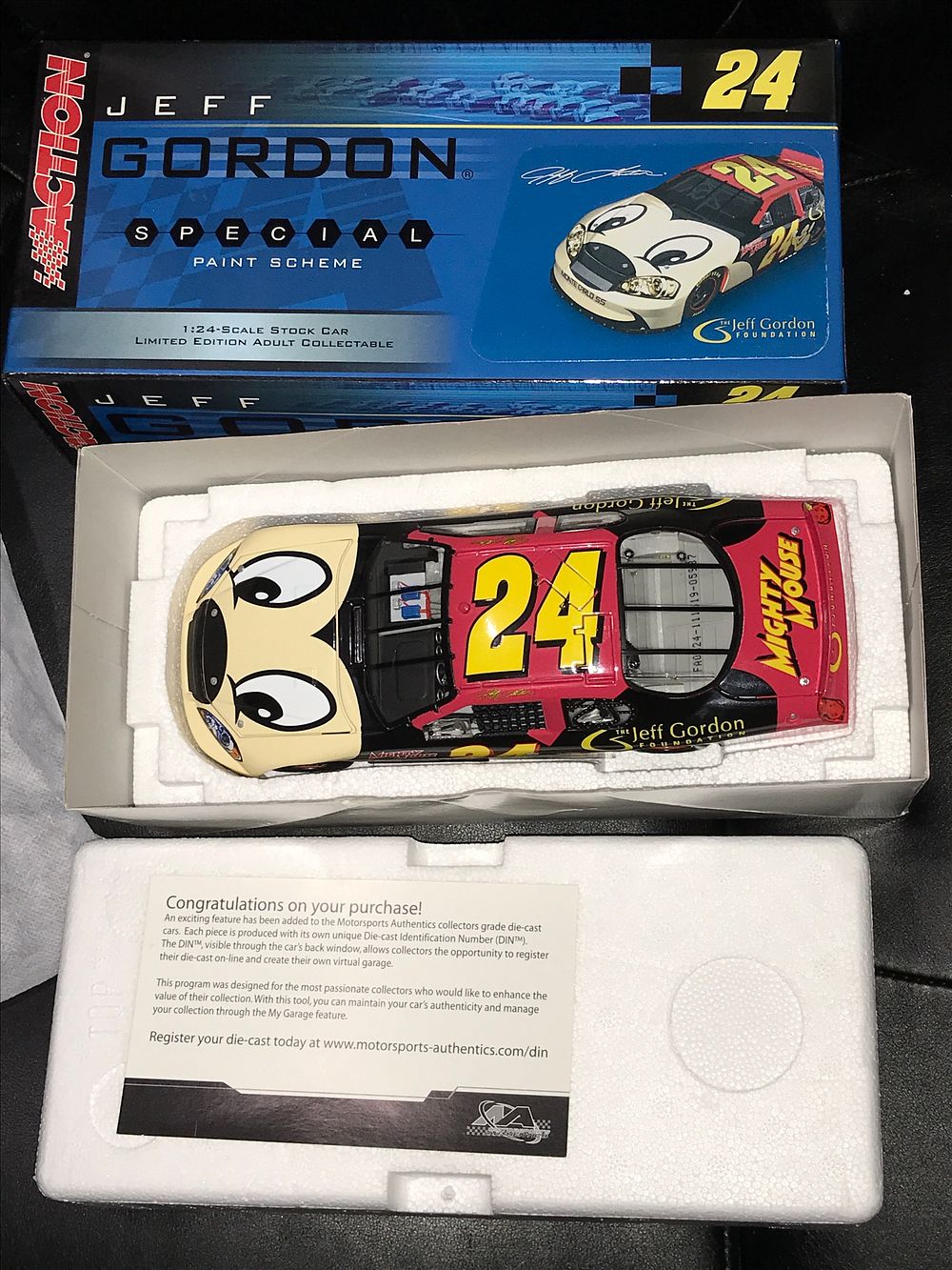 Lot 1142: Jeff Gordon Mighty Mouse 2006 Monte Carlo Limited