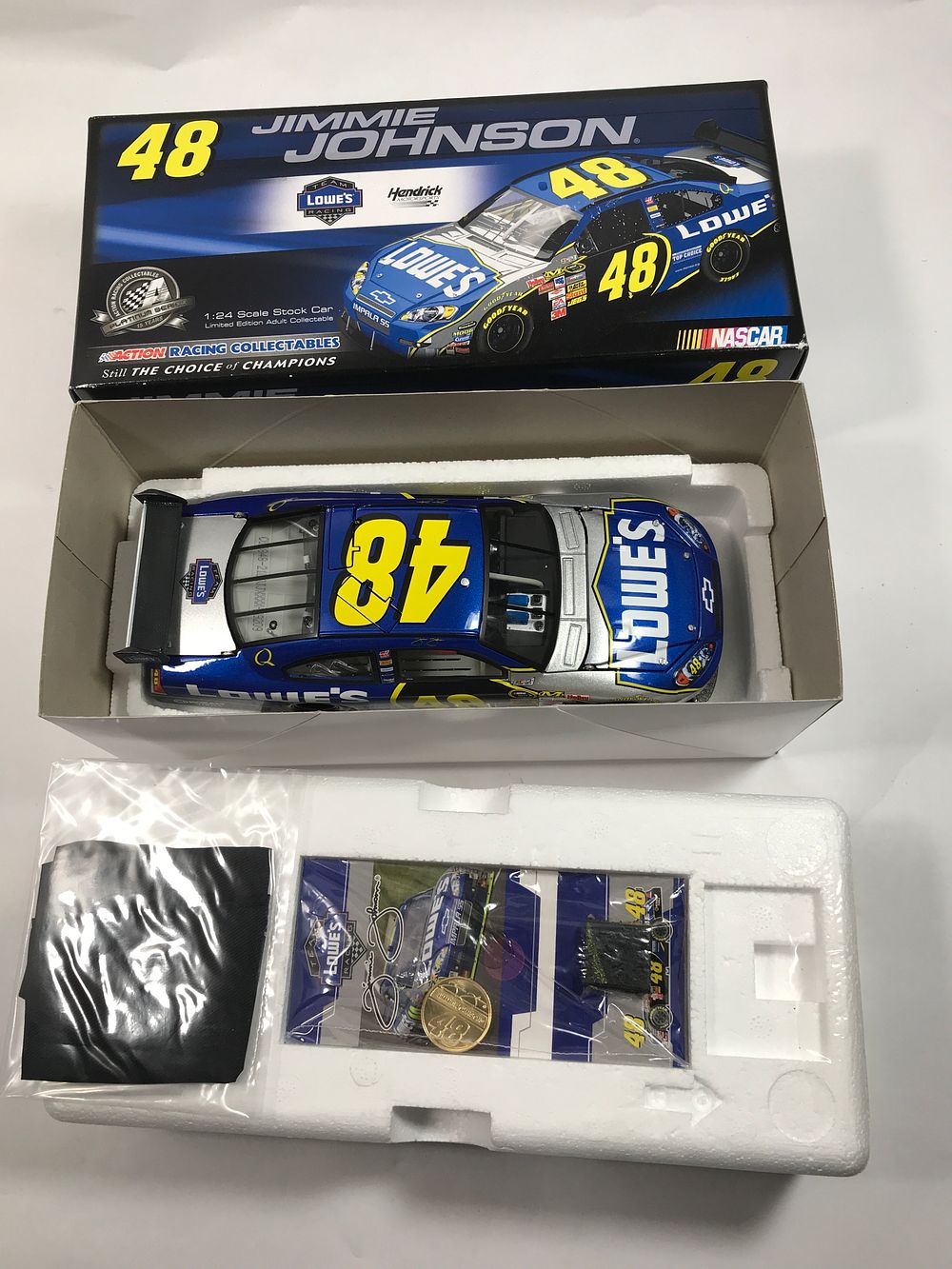 Lot 1501: Jimmie Johnson 2008 Impala Limited Edition