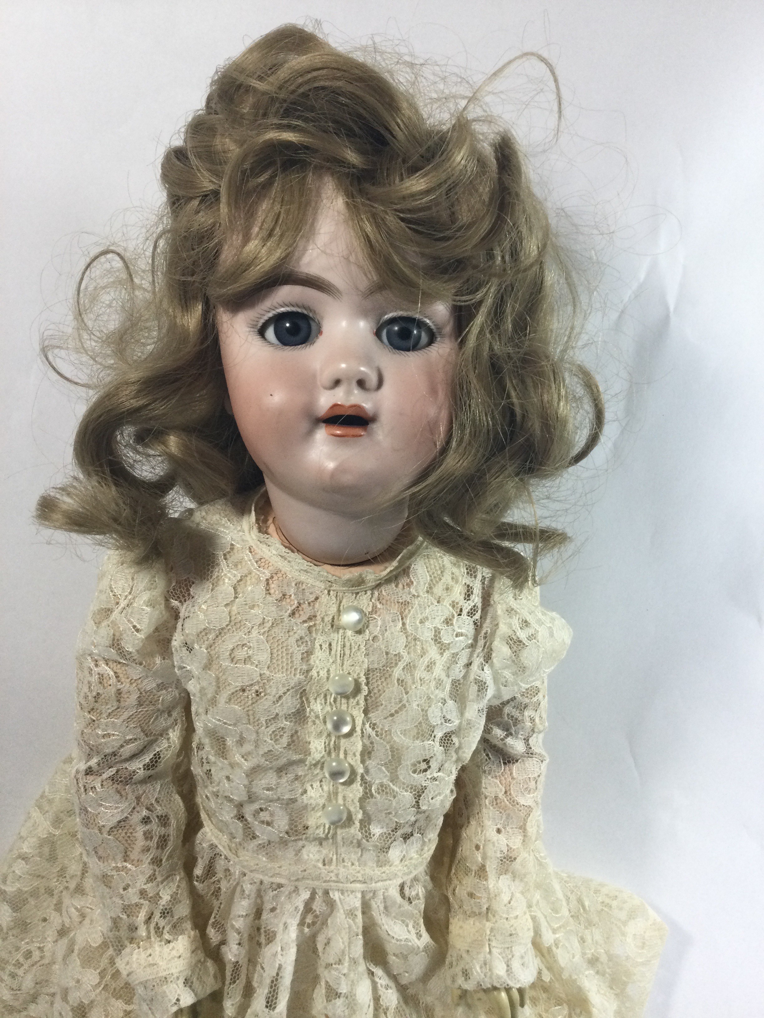 Antique Heinrich Handwerck German Doll