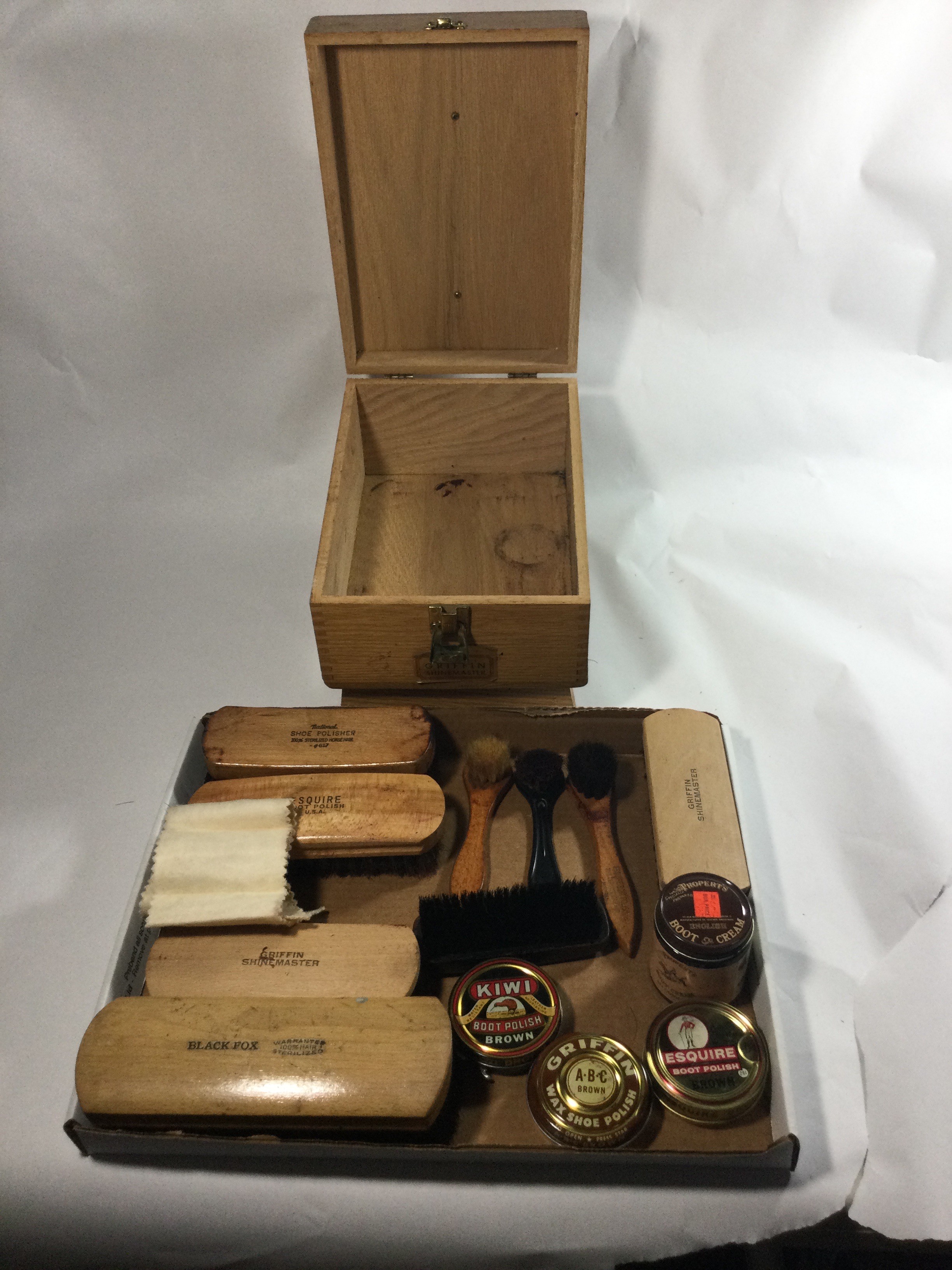 Vintage Griffin Shine Master Shoe shine box