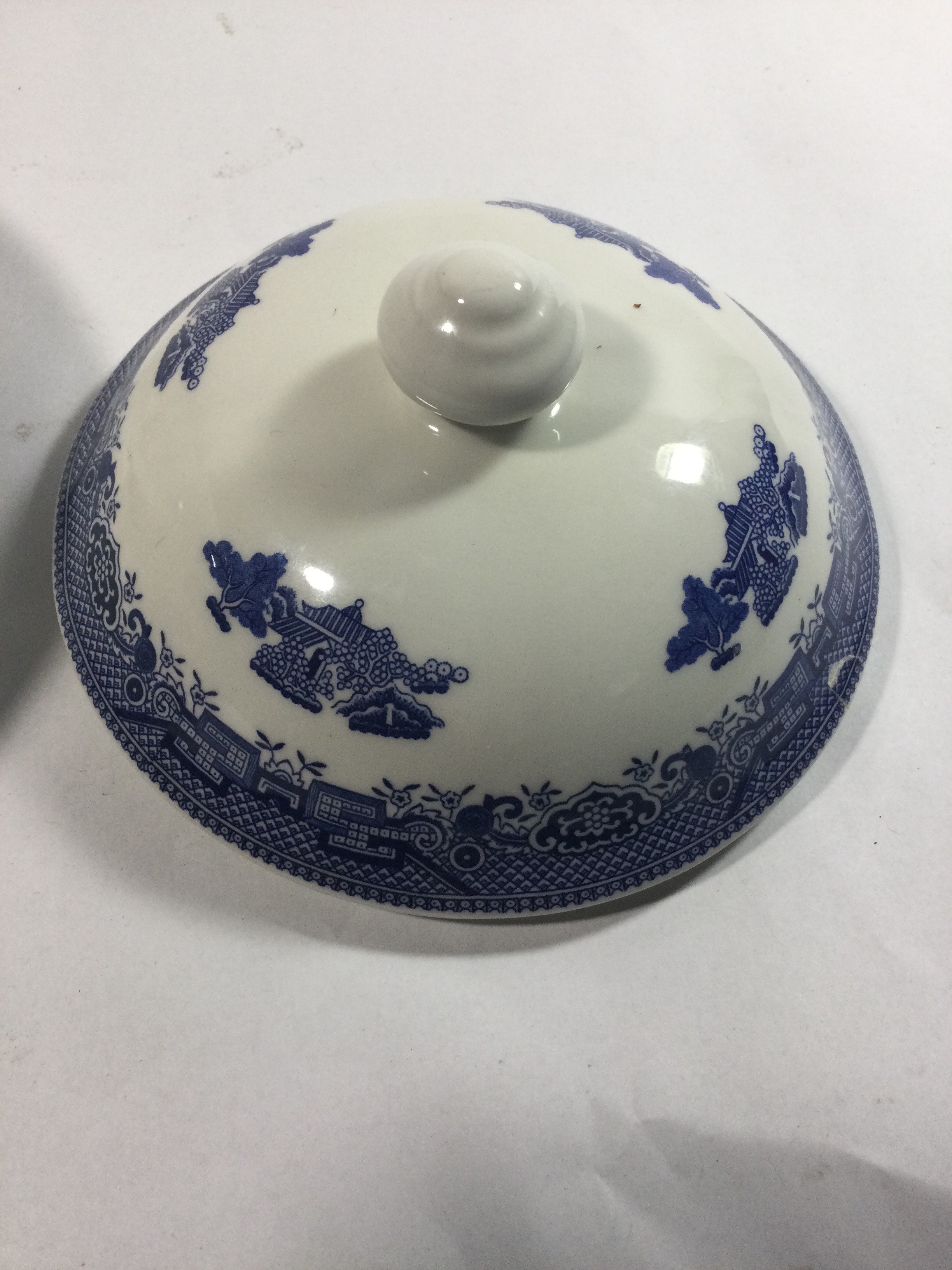 Vintage Churchill Willow Blue Covered Veggie Bowl