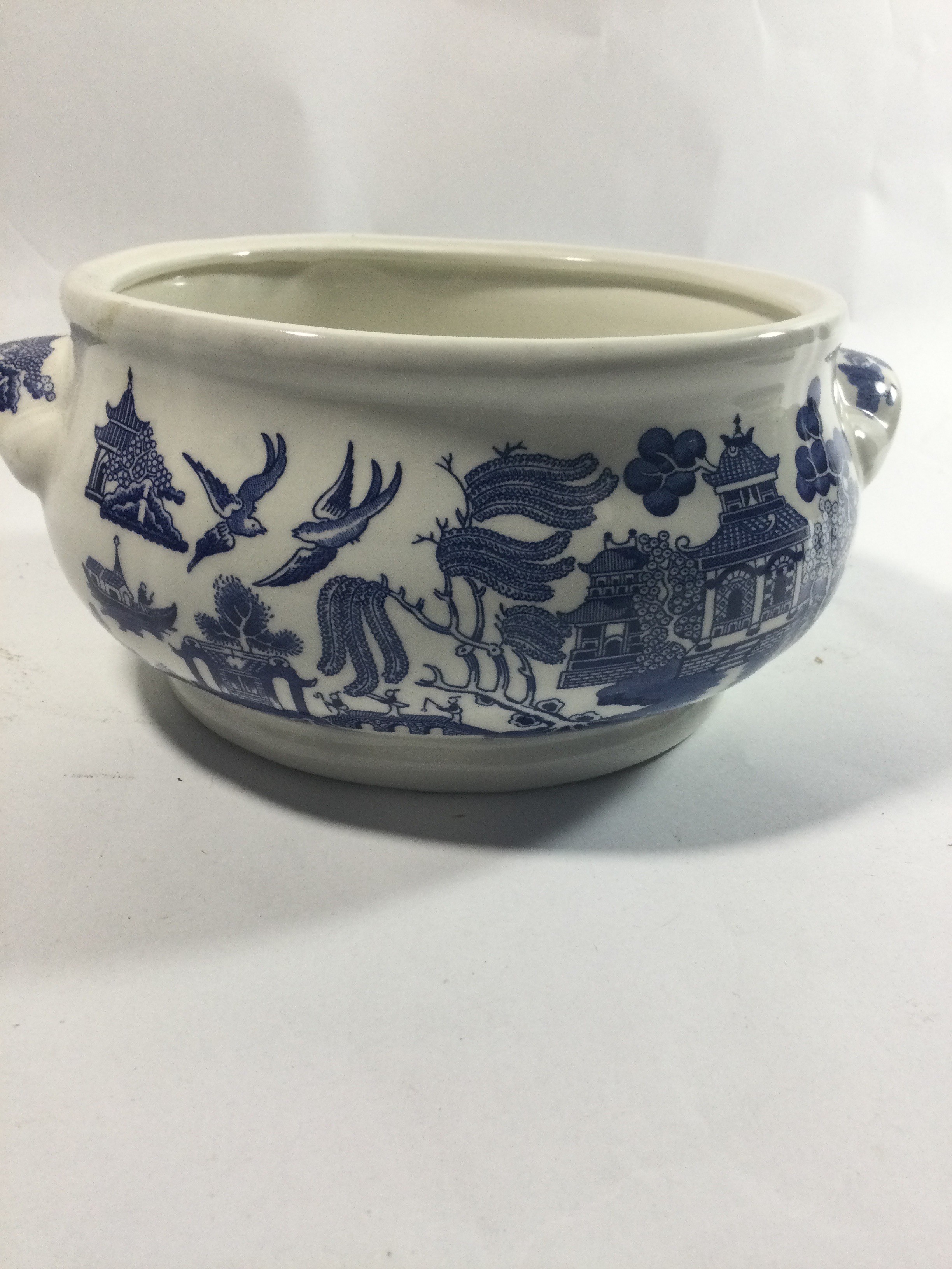 Vintage Churchill Willow Blue Covered Veggie Bowl