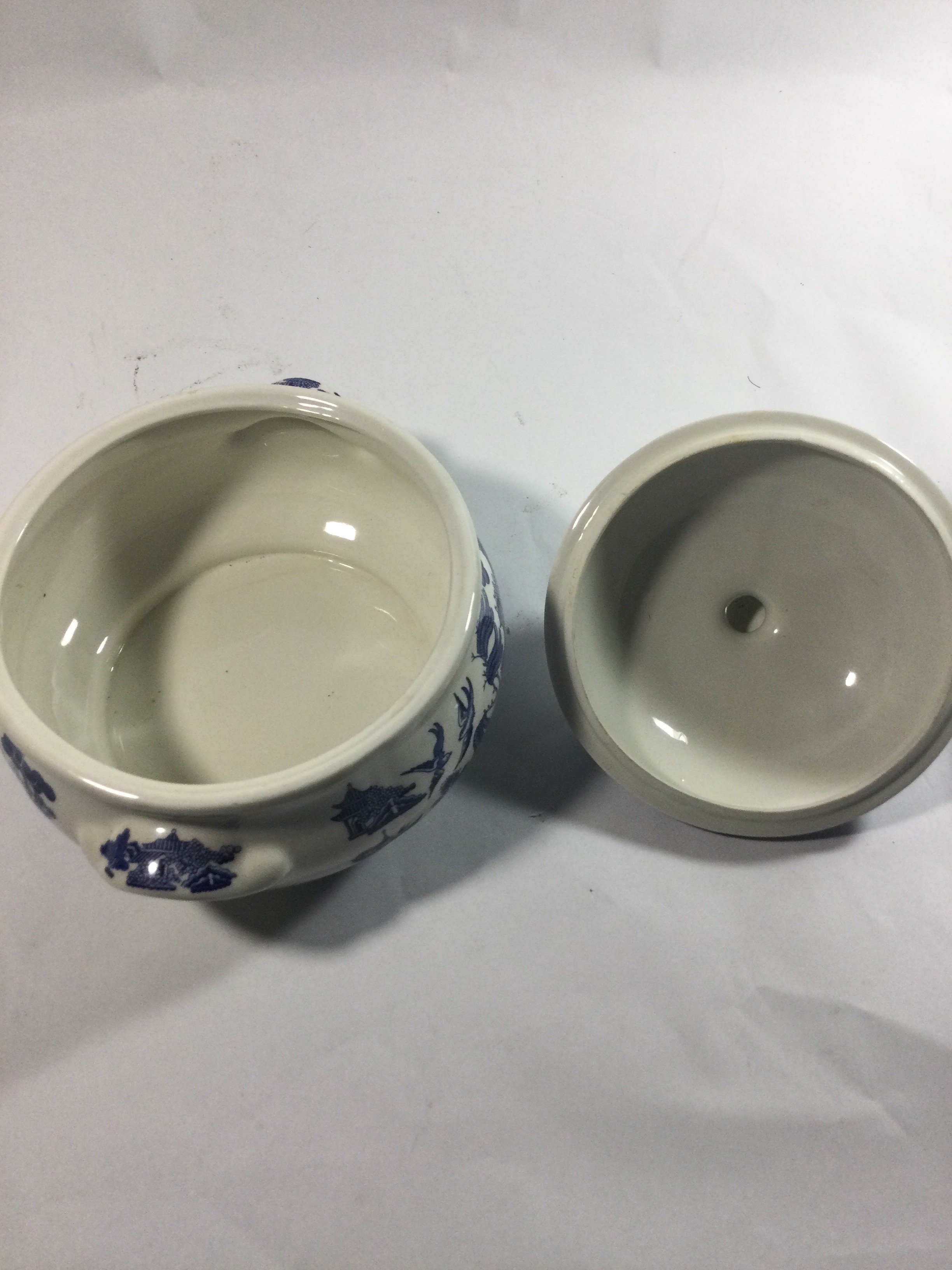Vintage Churchill Willow Blue Covered Veggie Bowl