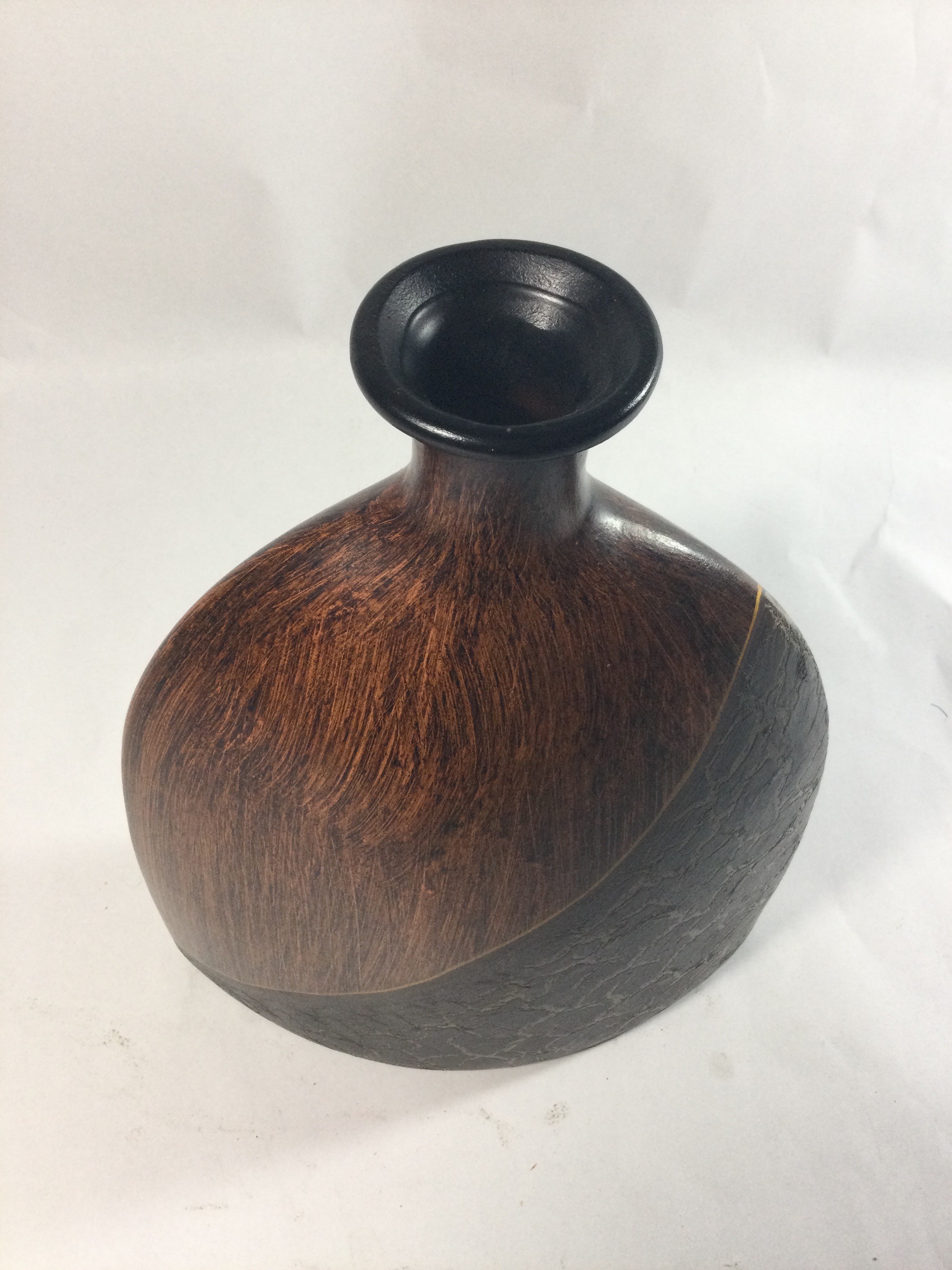 MCM modern metal vase ,distinctive would look