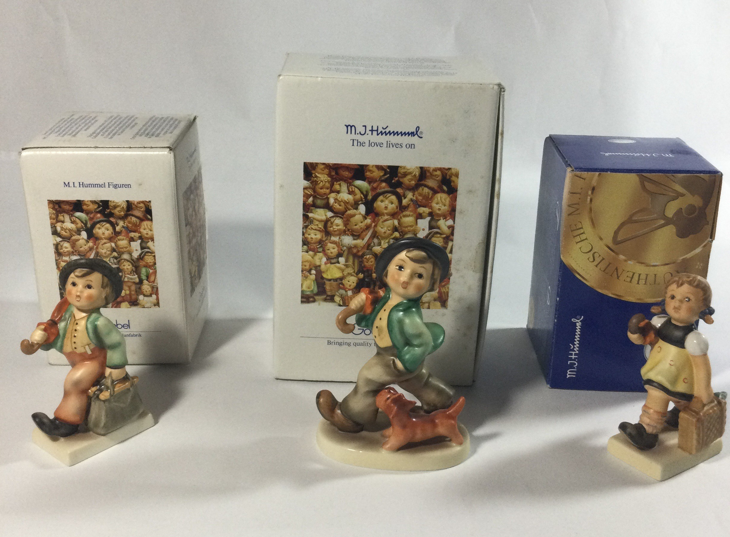 3 Hummel Figurines : Merry Wanderer, Strolling