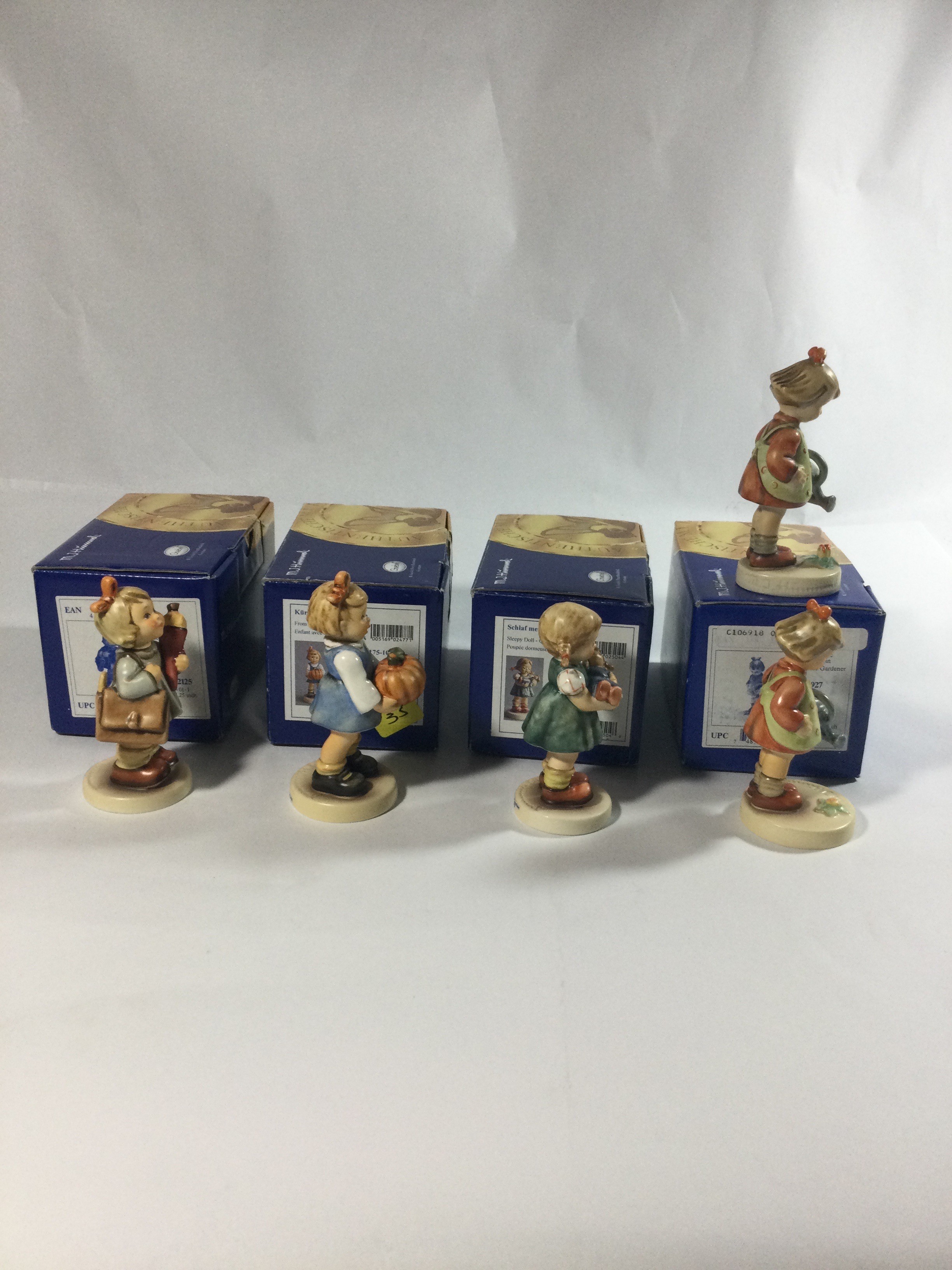 5 Hummel figurines : Teachers Pet, From Pumpkin