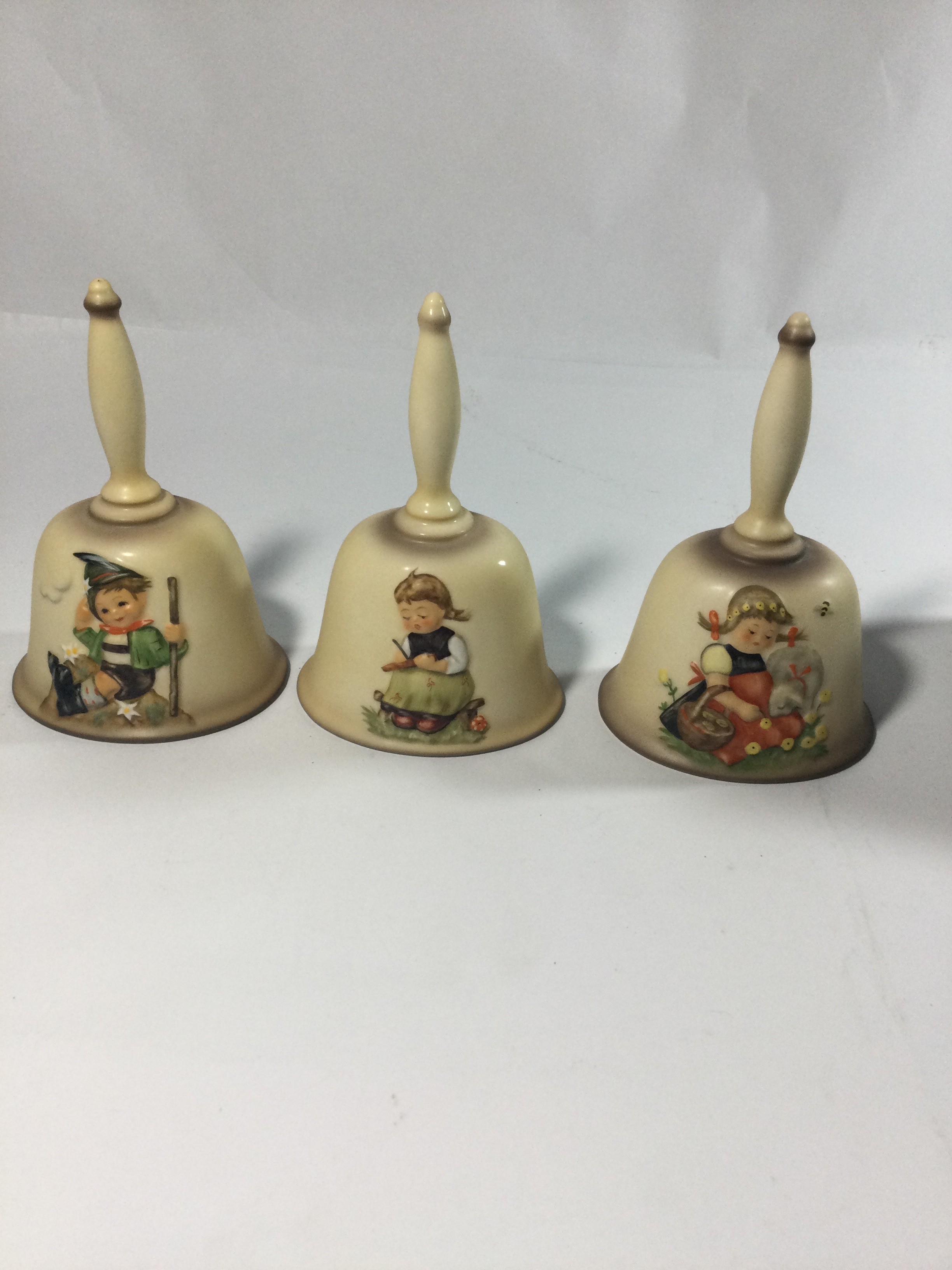 Hummel Bells Collection