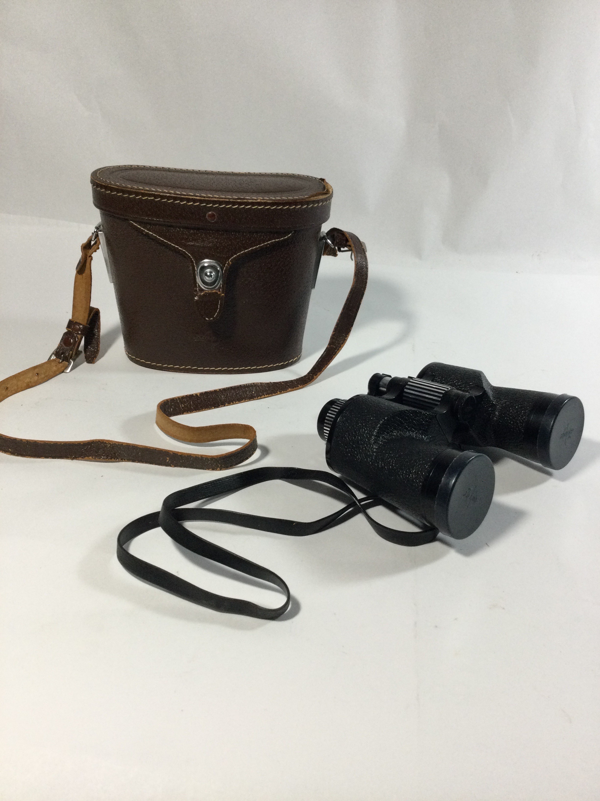 Swift Binoculars model number 748 ,7 x 35