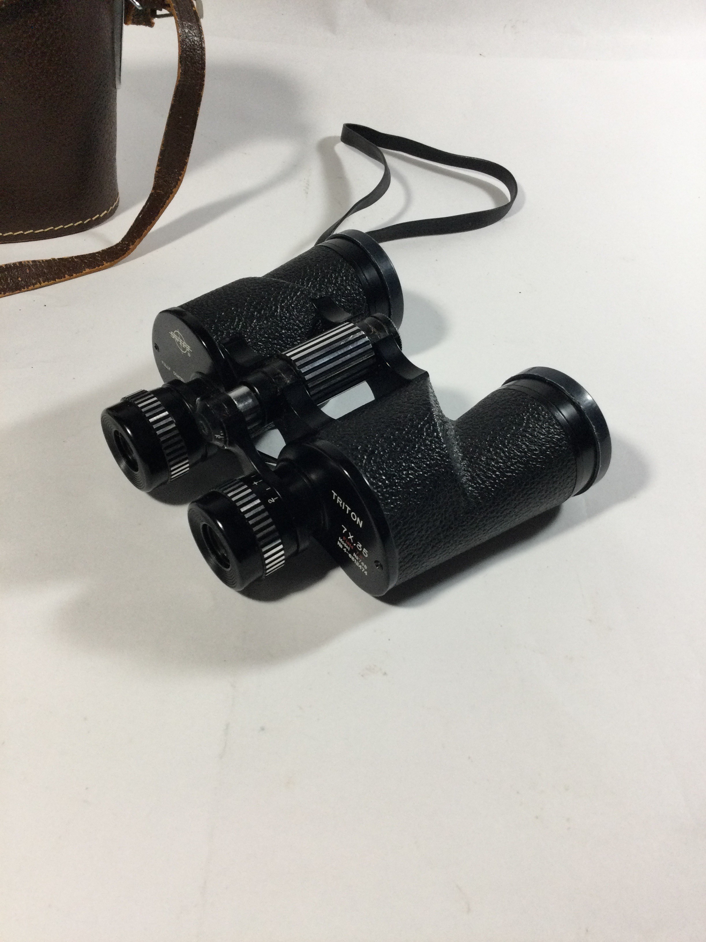 Swift Binoculars model number 748 ,7 x 35