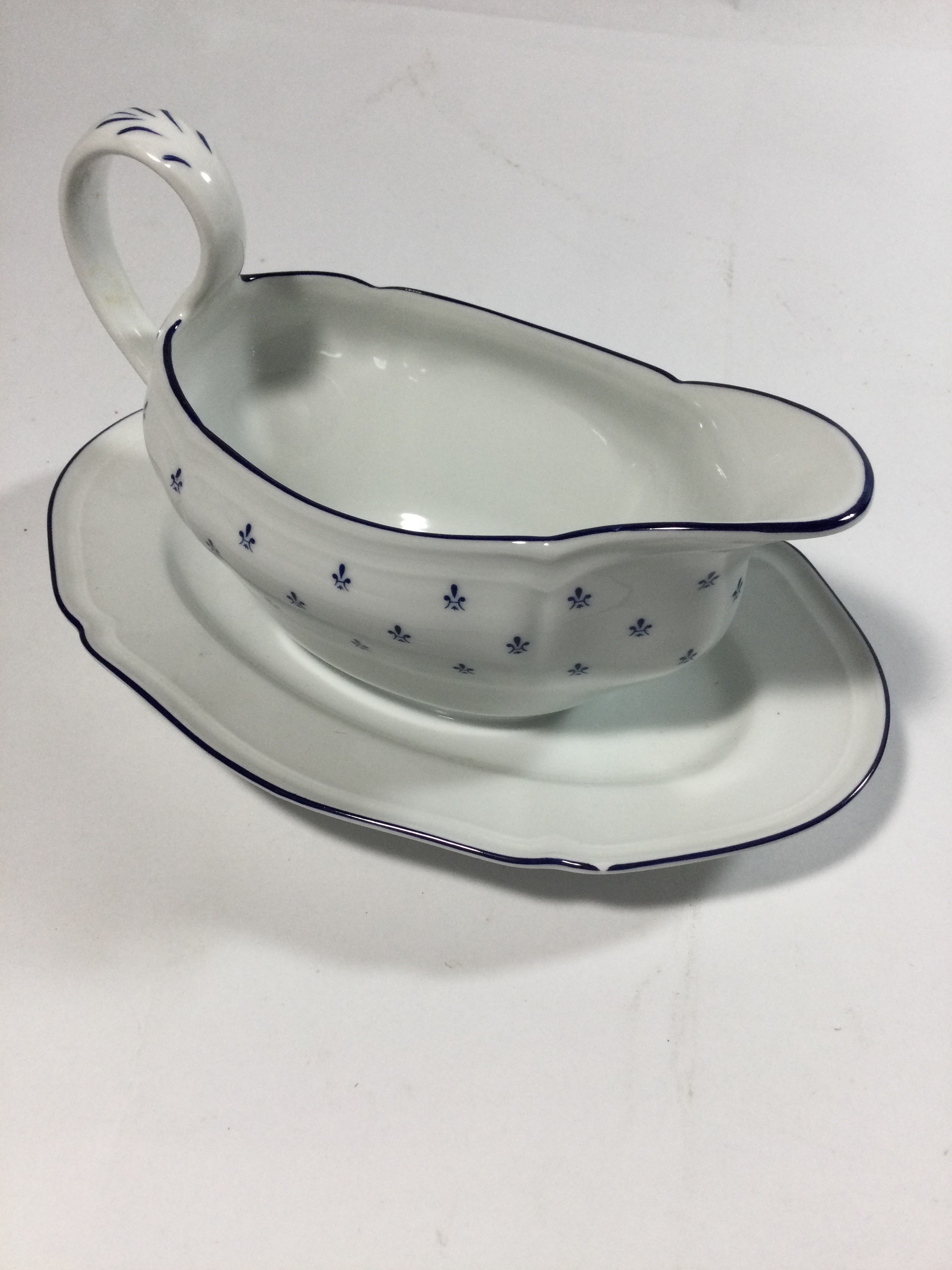 Richard GINORI Royal blue gravy boat with