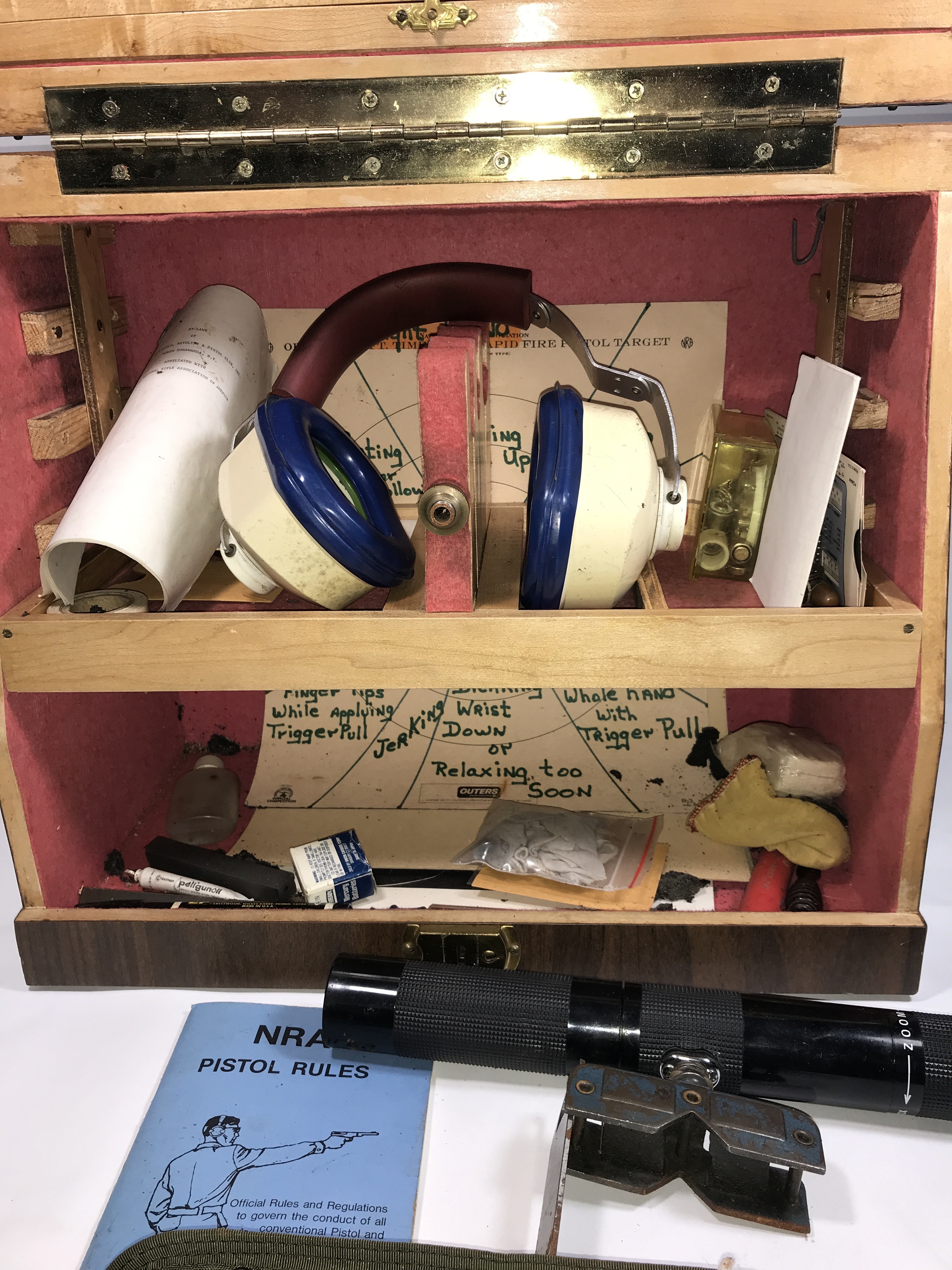 Hunters/ Marksmen Storing Chest - Wood