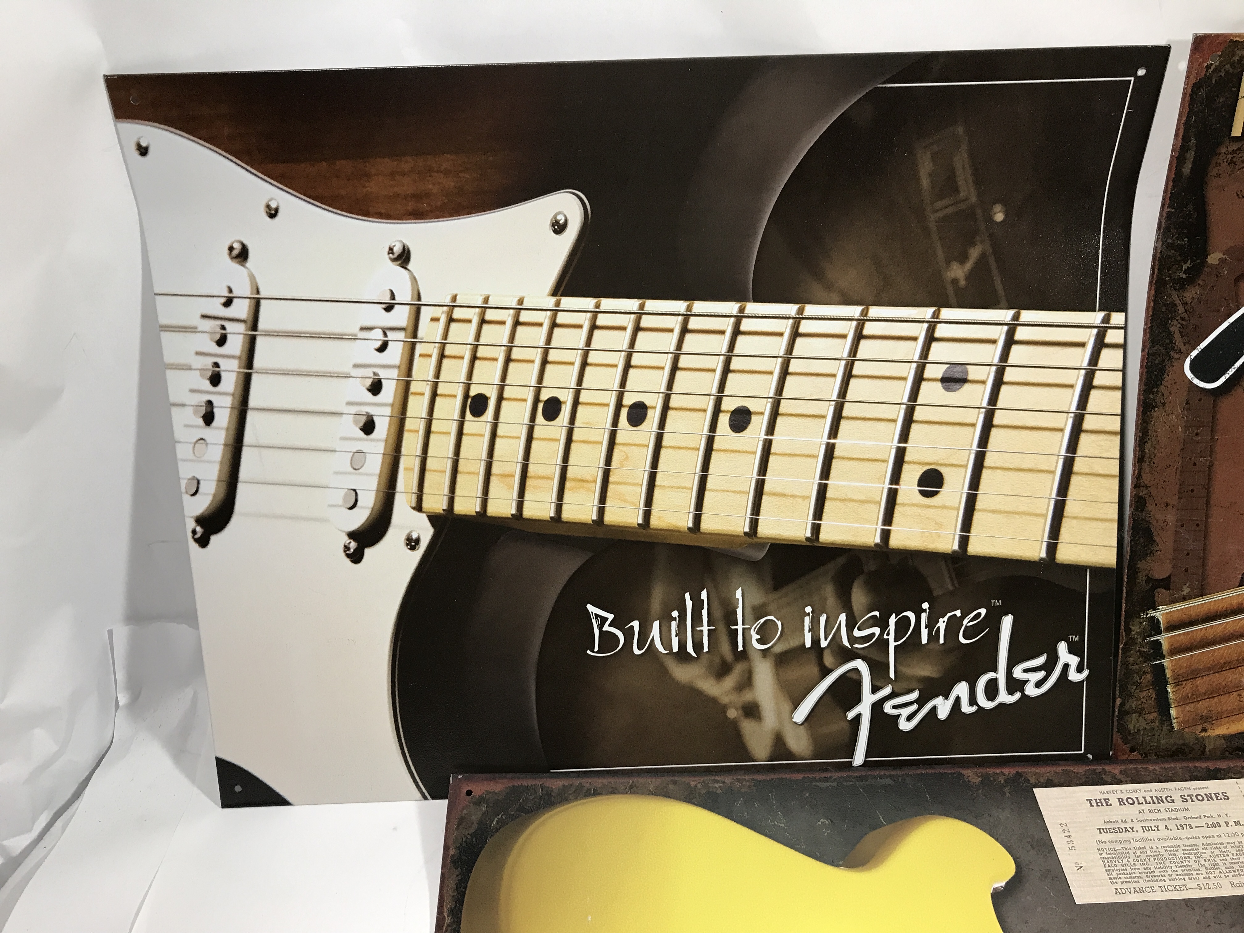 3 Tin FENDER Signs