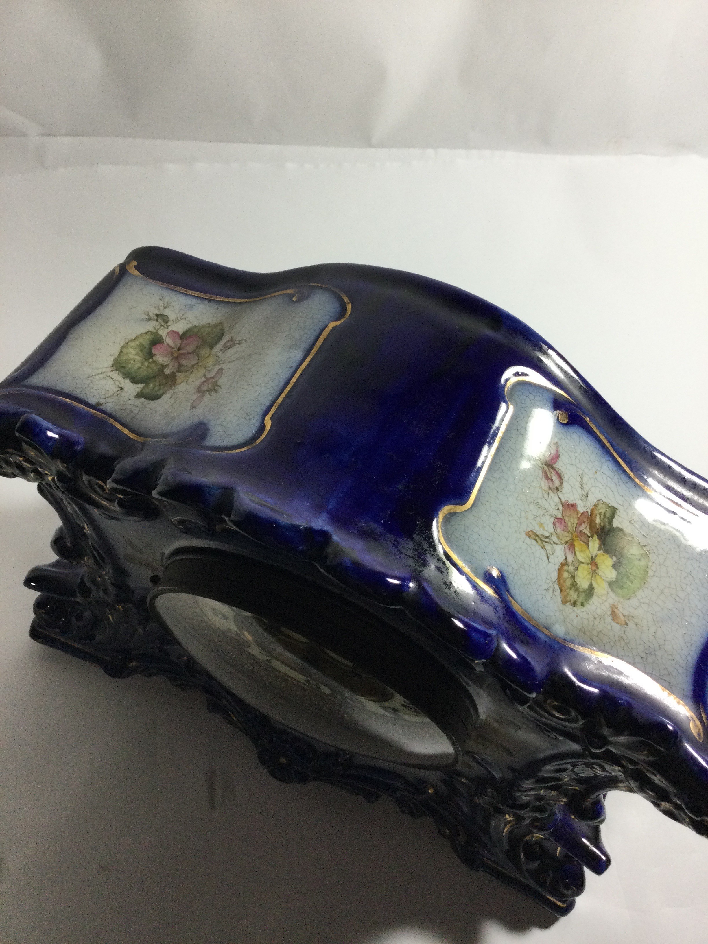 William Gilbert Clock Co Victorian-style Porcelain