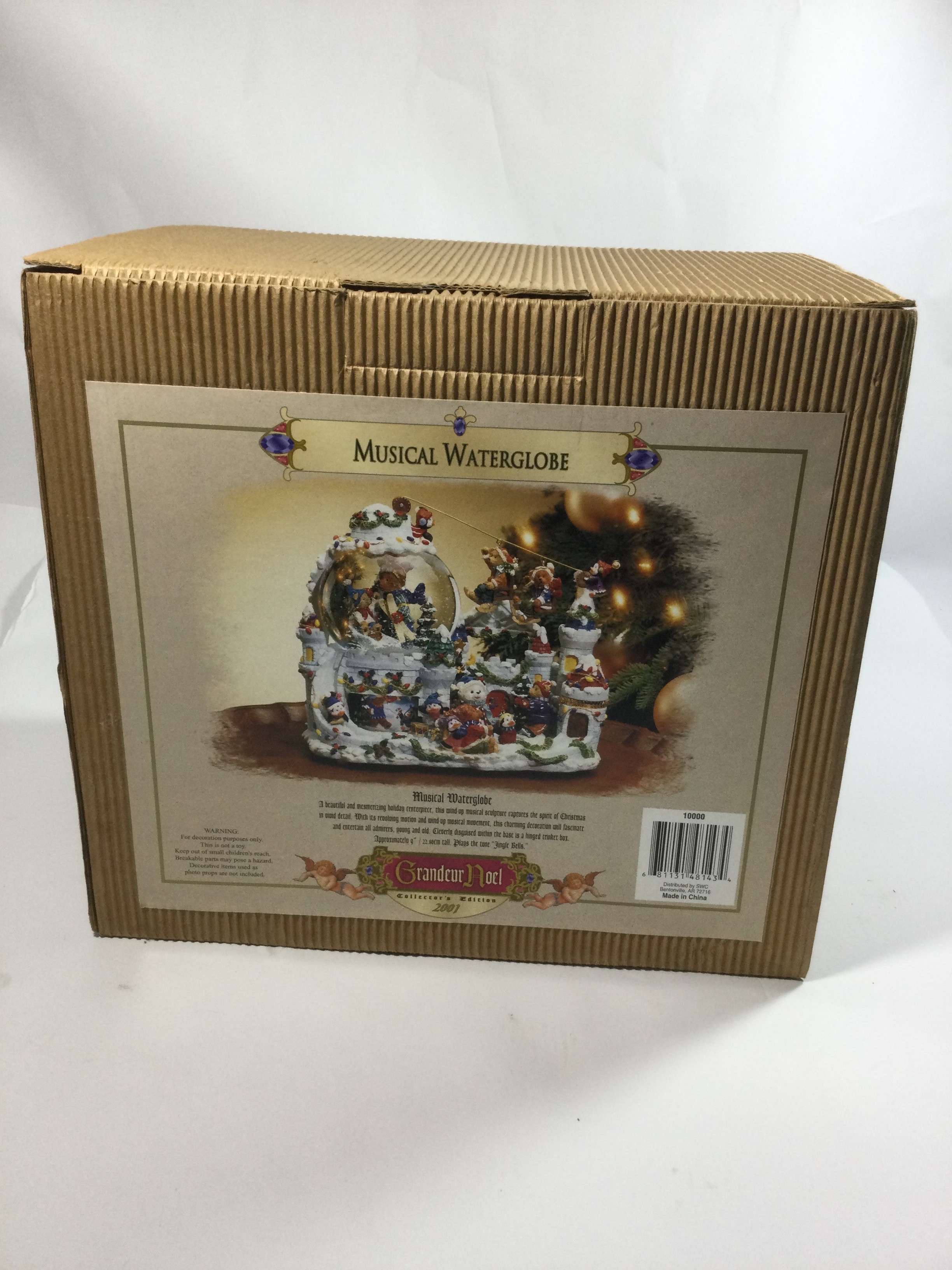 Brandur Noel musical water globe trinket box from